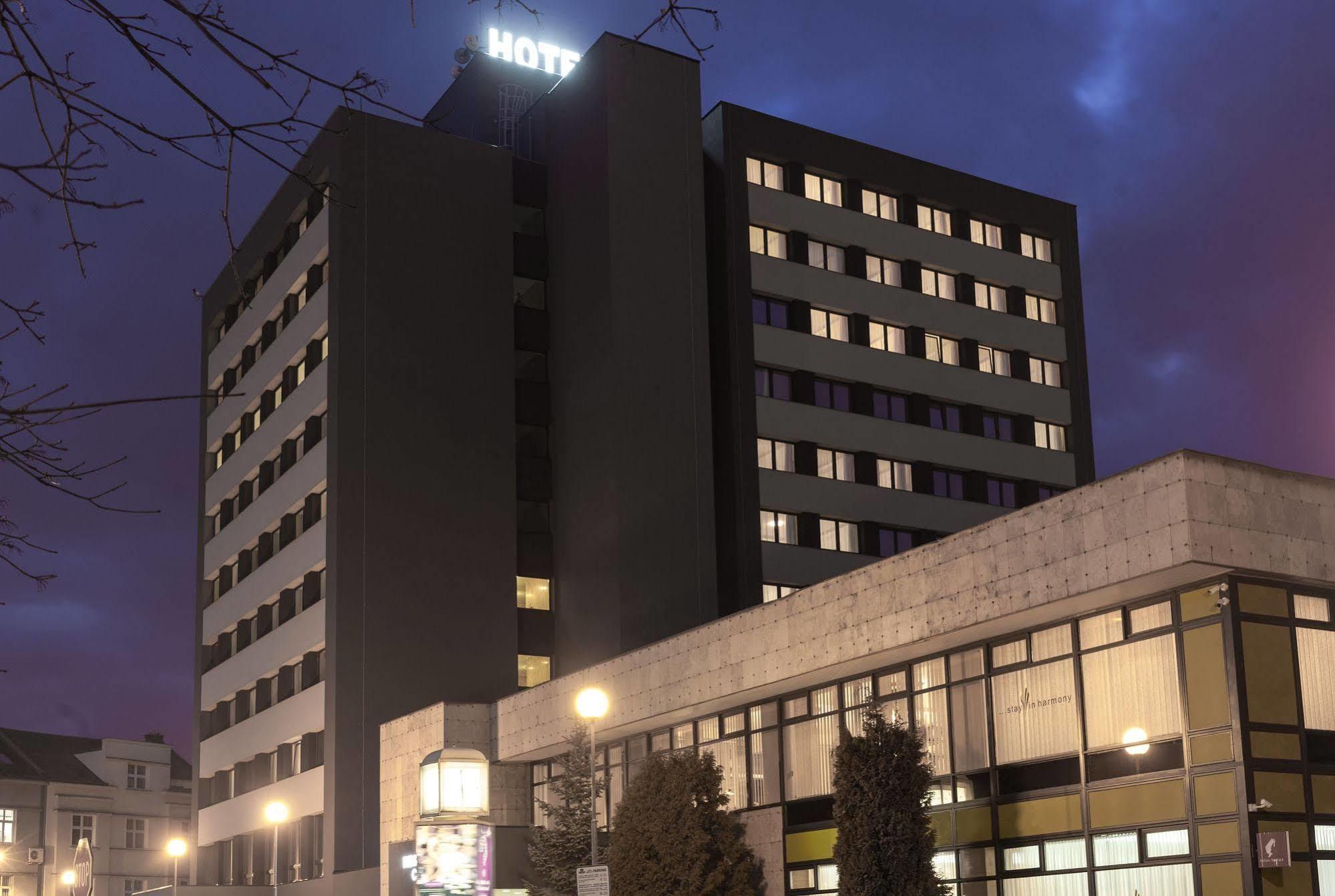 Harmony Club Hotel Ostrava Kültér fotó